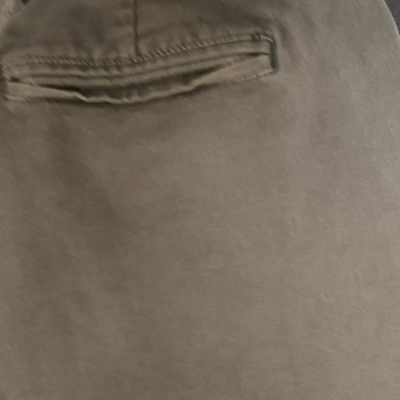 Mens Old Navy gray pants. - Picture 4 of 4